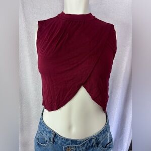 Sleeveless Crop‎ Top Mock Neck Criss Cross Front Burgundy Casual
